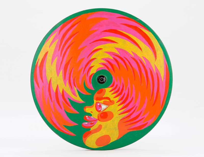 Ana-Benaroya, Untitled, 2020, painted lenticular wheel, diam 63 cm